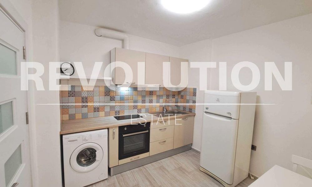 Дава се под наем Двустаен апартамент в Варна, Левски - 65 кв.м за 500 € - Снимка #2