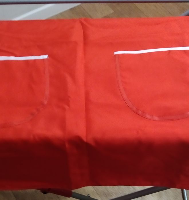 Продам      фартуки