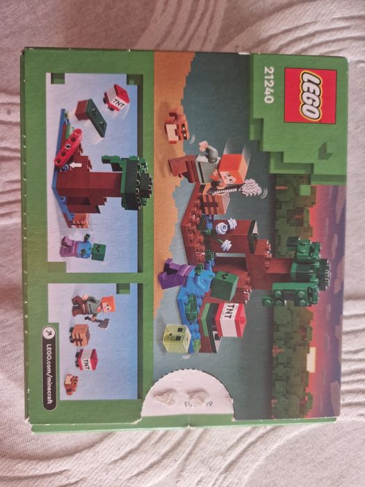 Lego 21240 Minecraft