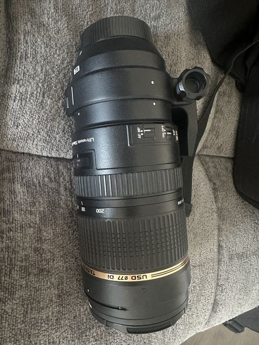 Обьектив Tamron SP 70-200mm f/2.8 Di VC USD