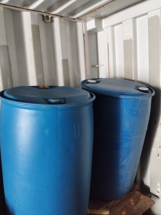 Продам бочки ёмкость.