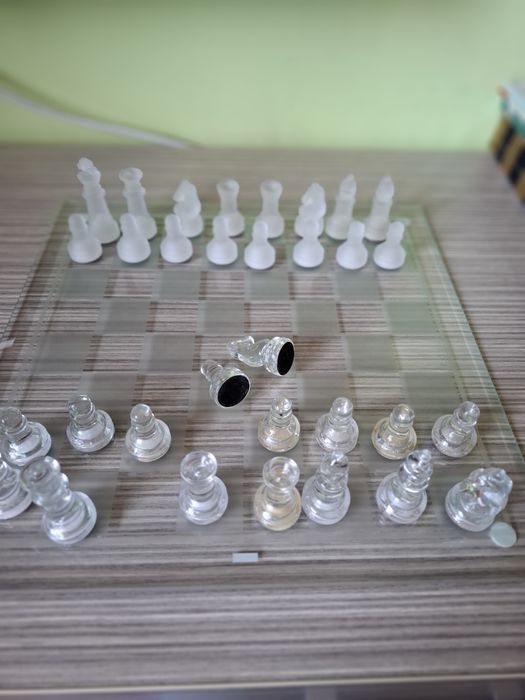 Стъклен шах за игра