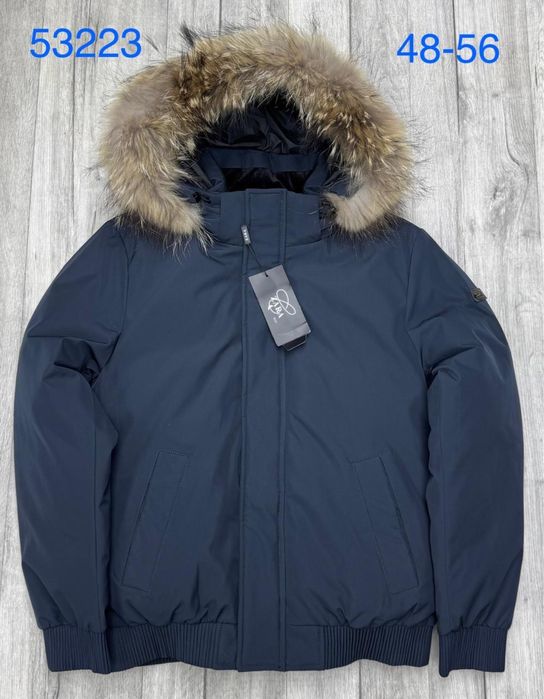 Зимняя куртка отличного качества фирмы ZARA