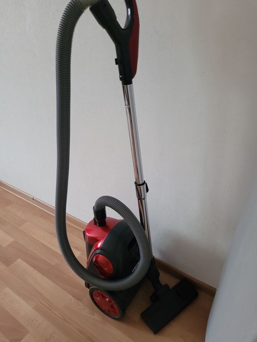 Пылесос  Daewoo в хорошем  состоянии