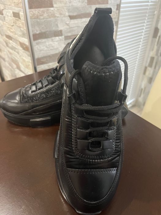 Маратонки 39 номер