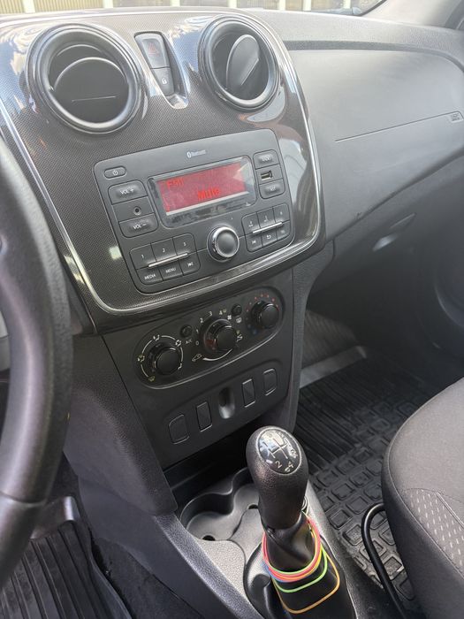 De vanzare:Dacia Logan