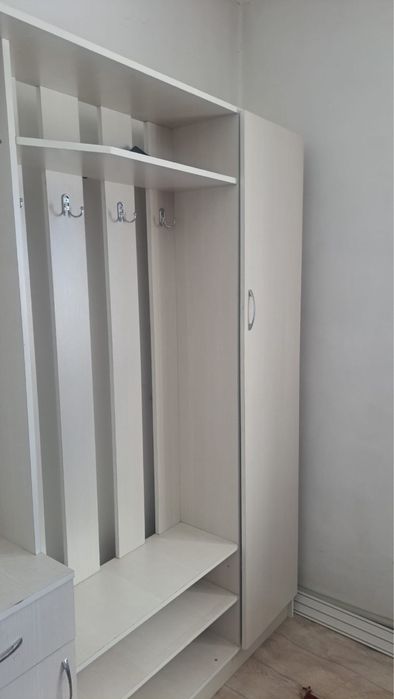 продам  Прихожую