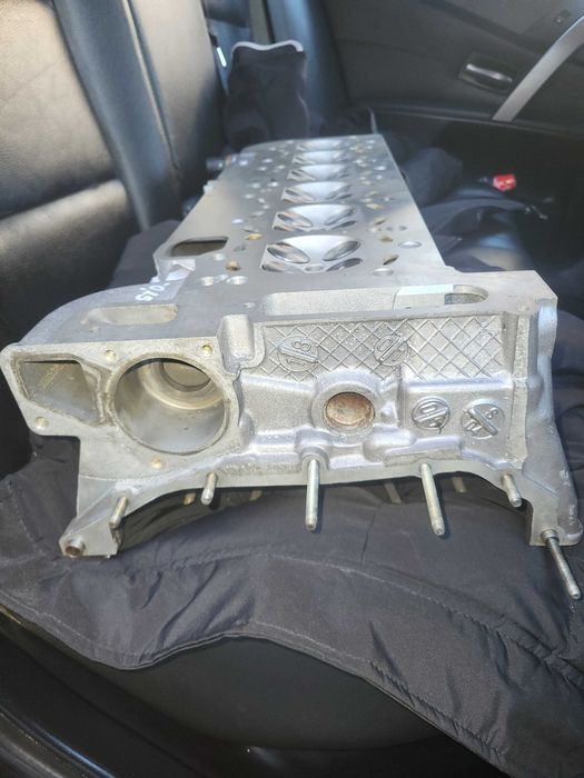 Глава за БМВ 520i е60