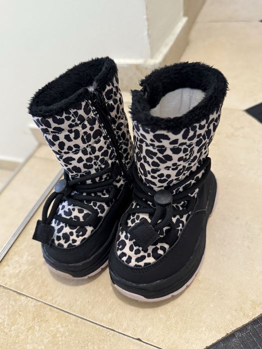 Разпродажба на  обувки Puma Fenty  Mini Melissa Zara  Adidas samba