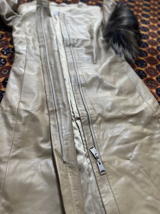 Кожанный плащ женский