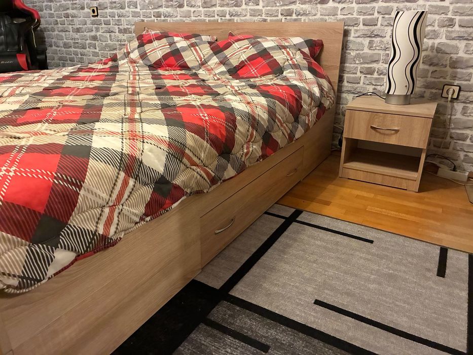 Ново кинг сайз легло спалня 200х160 с матрак нов