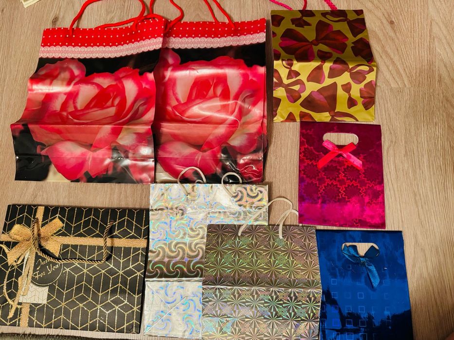 Подарочные пакеты от 200 то