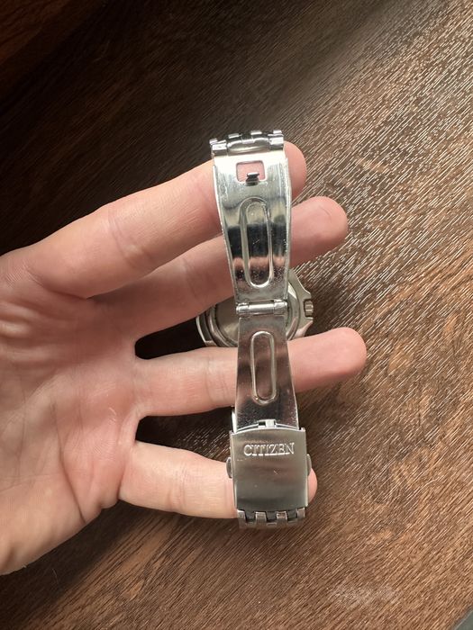 Ceas Citizen Sapphire