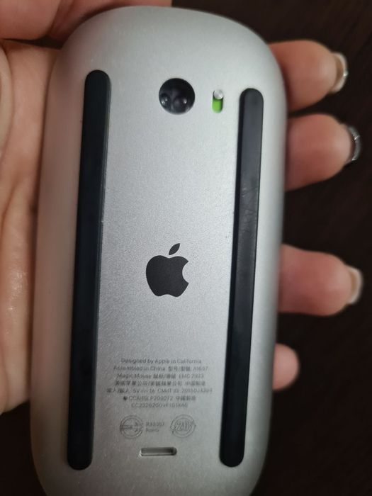 Компьютерная мышь Apple Mouse оригинал пользована пару раз