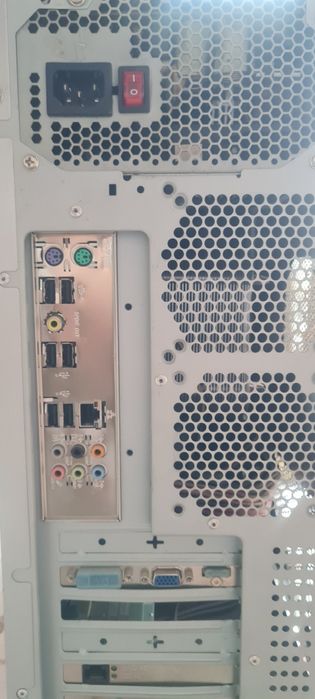 Комплект компютър DELUX + принтер/скенер PHASER 3100MFP