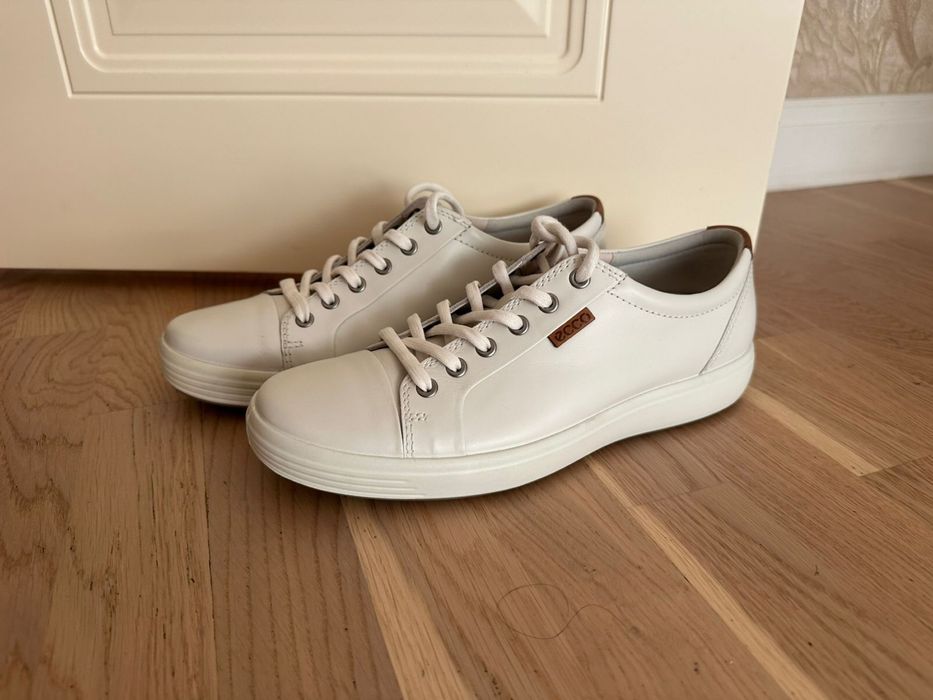 Ecco кроссовки  кожа