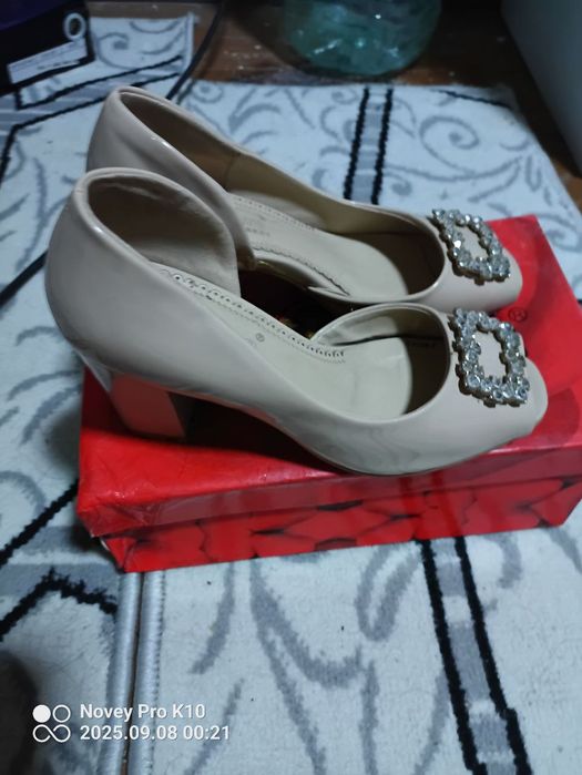 Tuflilar 35 36 37 turetiski orginal va mujiskoy barsofka ham bor yangi