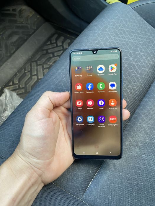 Samsung A32 128гб отличное состояние телефон