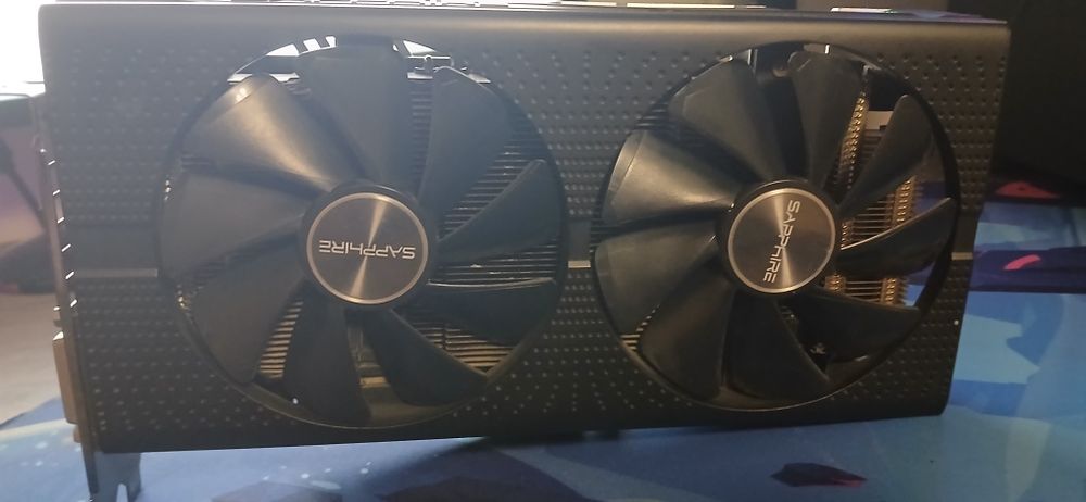 Vând placa video rx 580 4gb