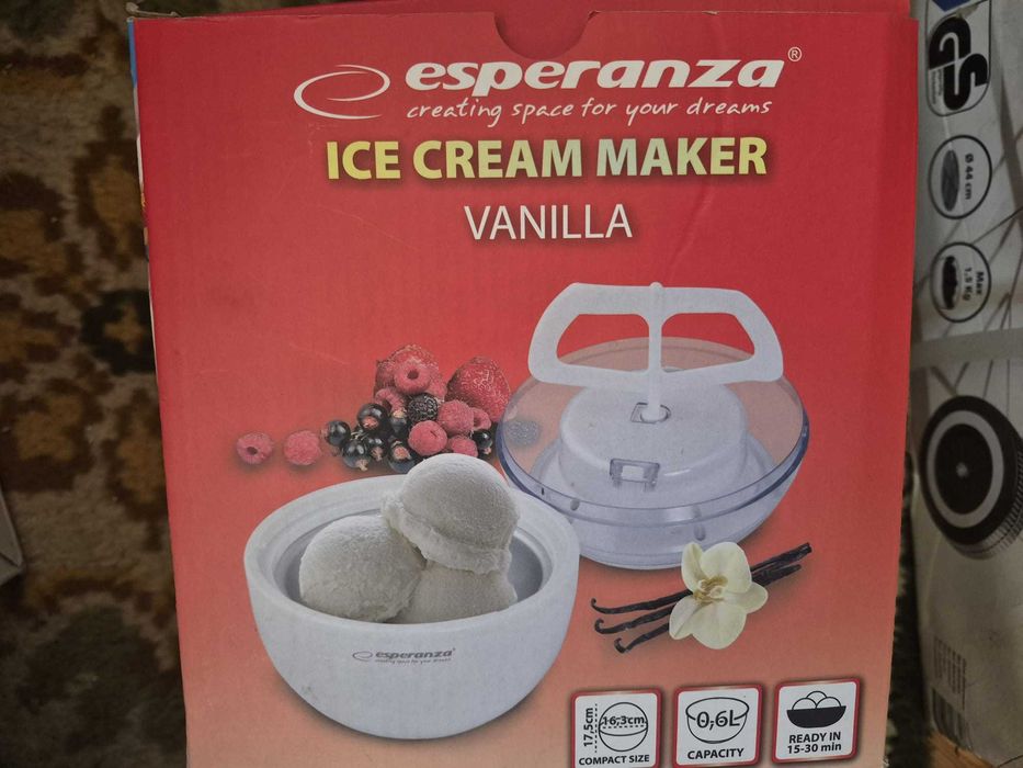 Aparat de făcut înghețată Esperanza Vanilla (model EKI001)