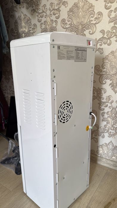 Кулер для воды AVA WATER DISPENSER модель: WD 107