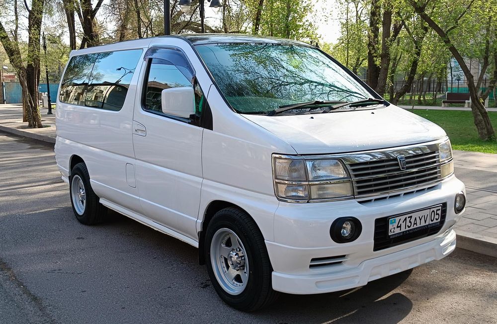 Продам  автомобиль