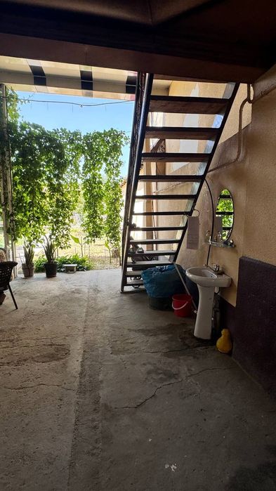 Iy Sotiladi. Hovli 8 sotix