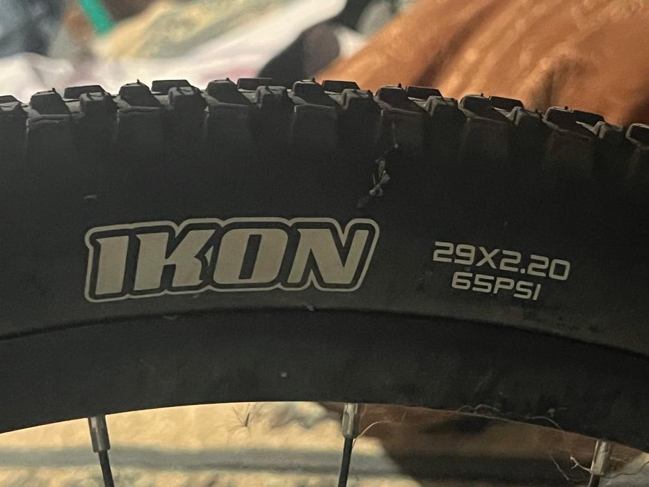 Велосипед GIANT — почти новый