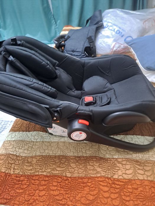Продаётся автокресло