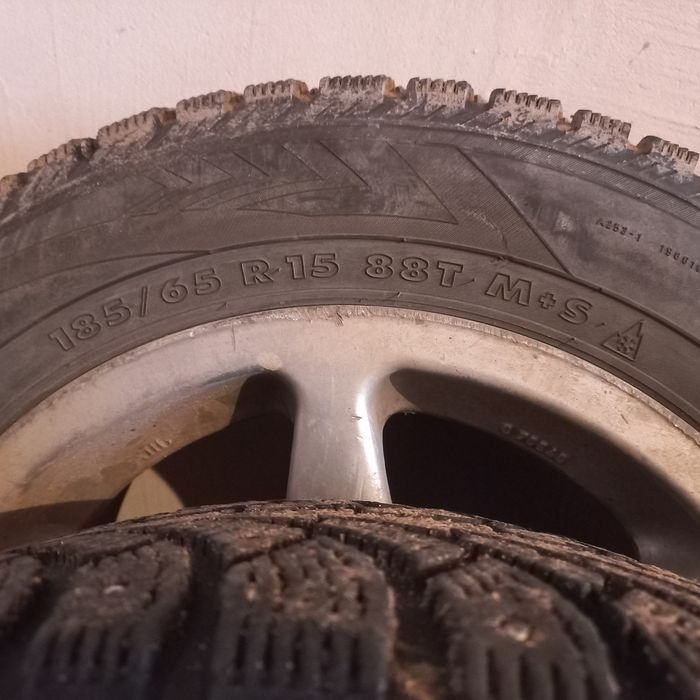 Продам диски с резиной