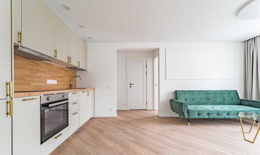 Дава се под наем Тристаен апартамент в Бургас, Славейков - 80 кв.м за 484.5 € - Снимка #7