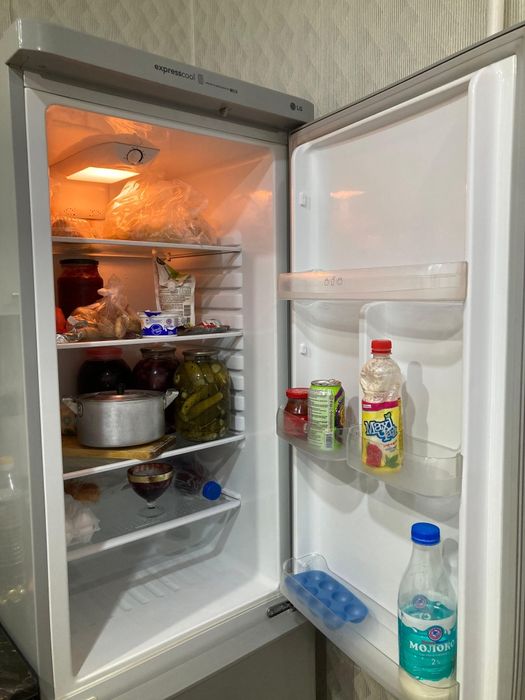 Холодильник холодильник