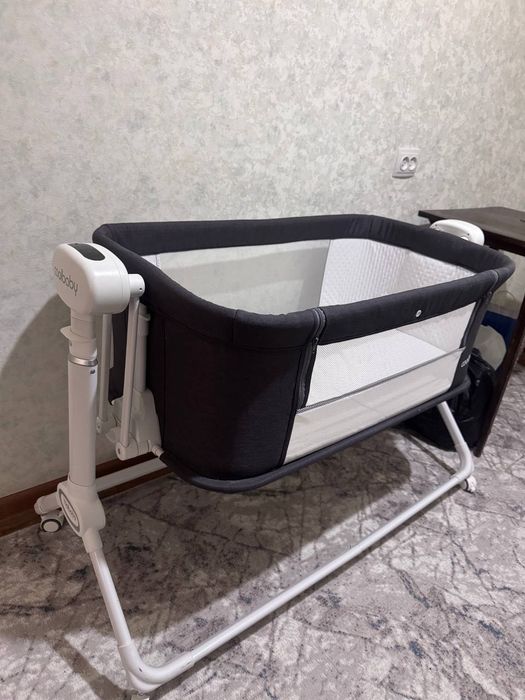 Автоукачивание, приставная детская кроватка Coolbaby (люлька)