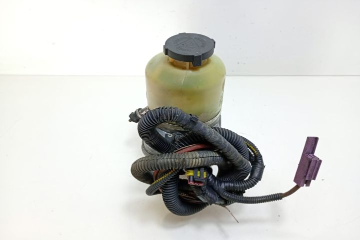 Pompa  servodirectie 1040085003094 Opel Astra H seria