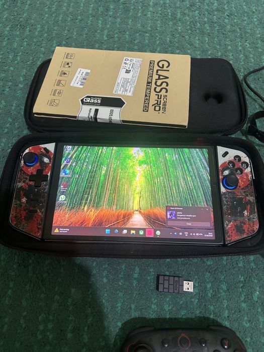 Lenovo legion go Z1 extreme 1Tb конзола