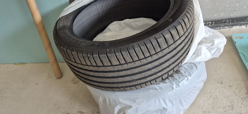 Anvelope vara Michelin 275/40 R21 PS4