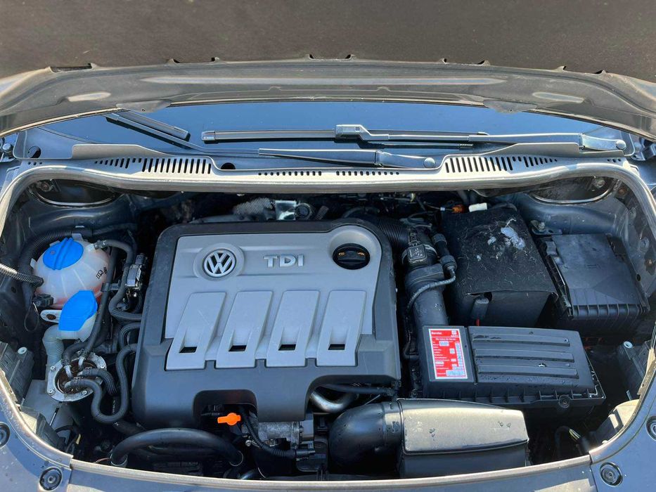 VW Touran 1.6 tdi DSG