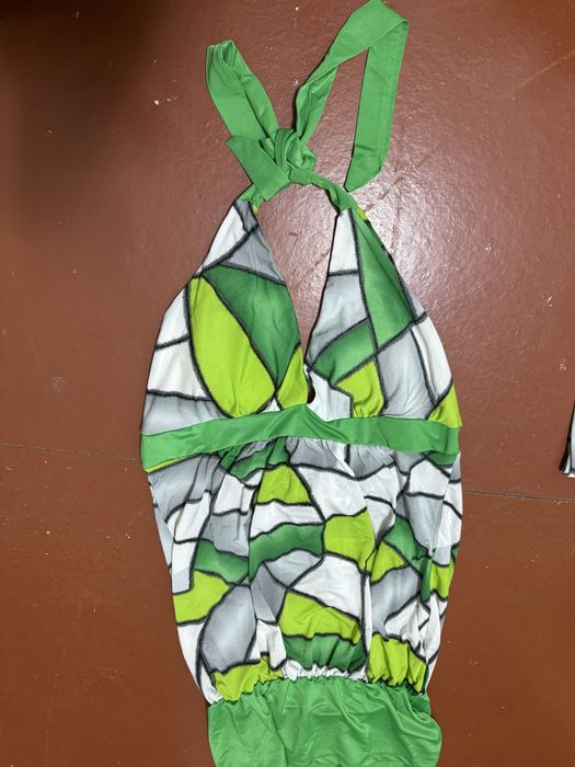 Женские кофты / купальники