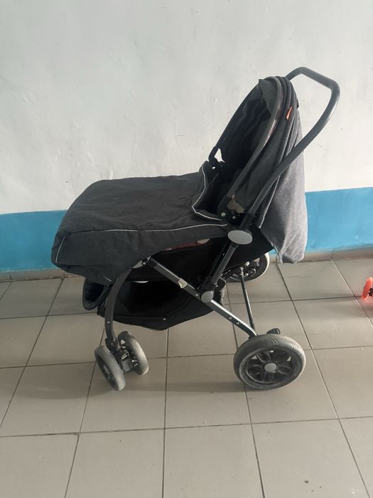 Продается детская коляска