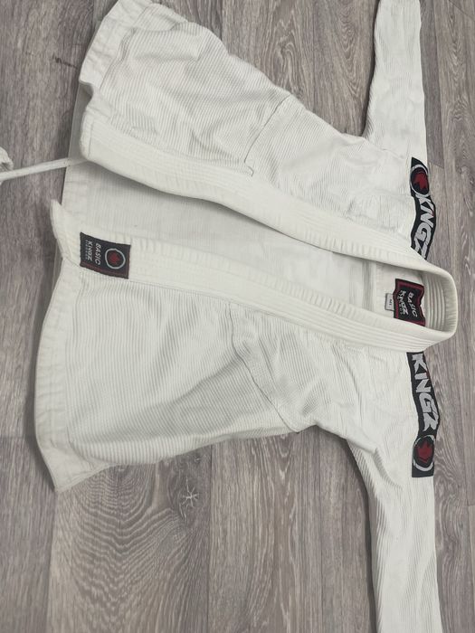 Продам кимоно Kingz для борьбы