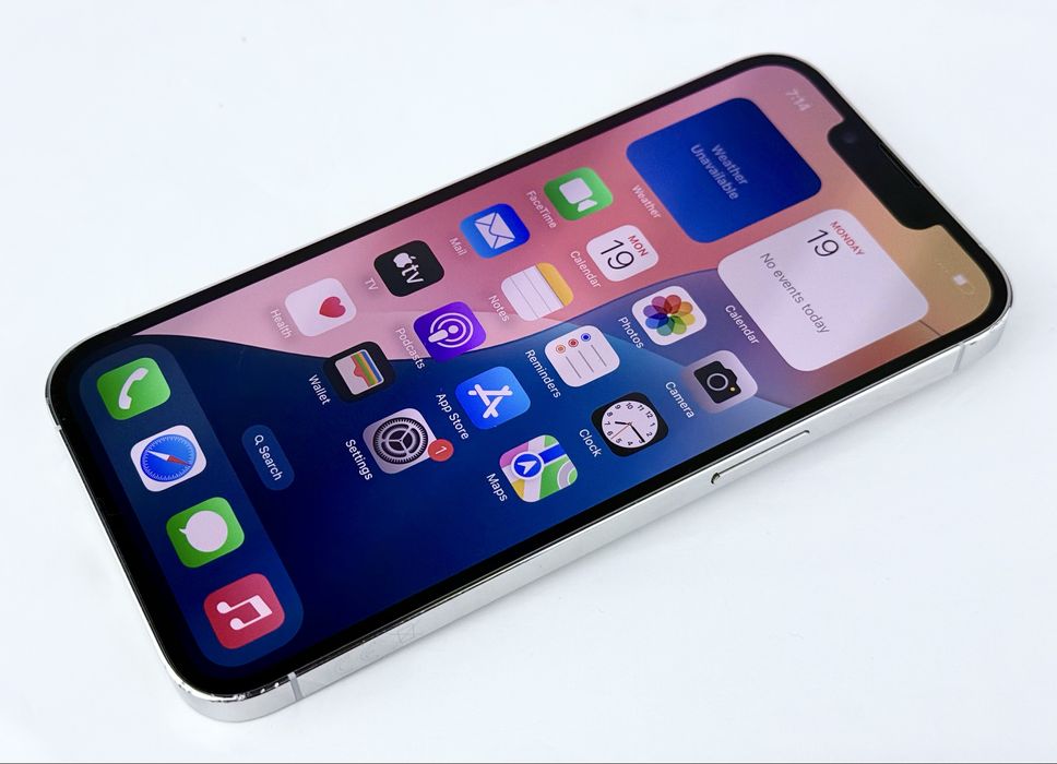 Apple iPhone 13 Pro 128GB Silver Отличен!