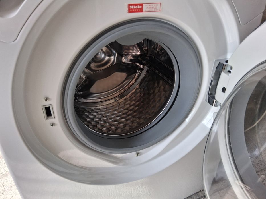 Пералня  MIELE  W 1935