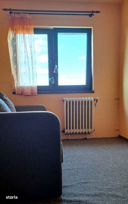 Apartament cu 2 camere decomandate cu balcon inchis in Manastur