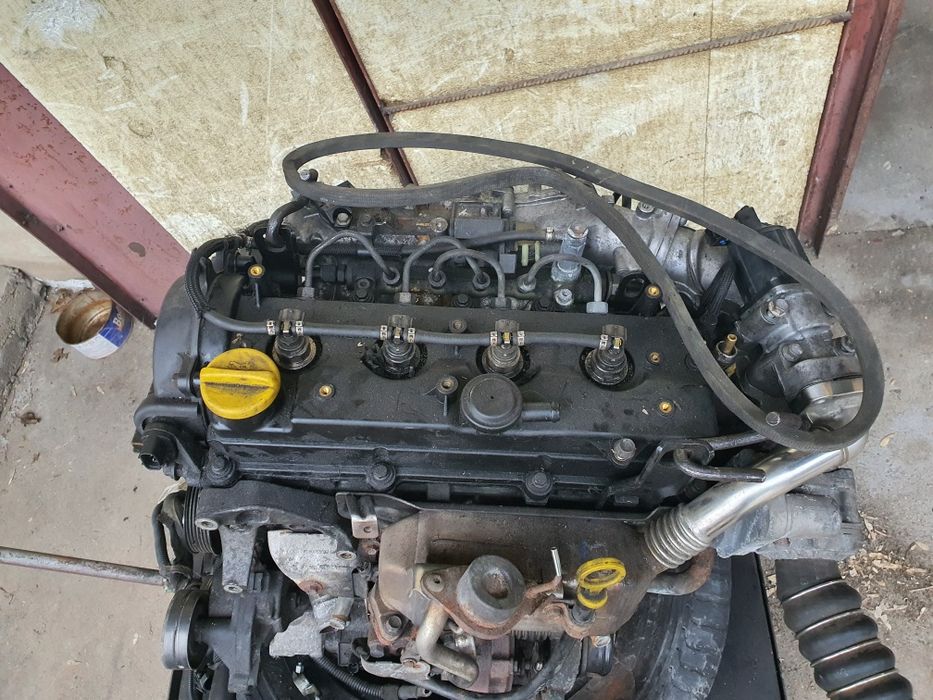 Z17DTR  Двигател на части