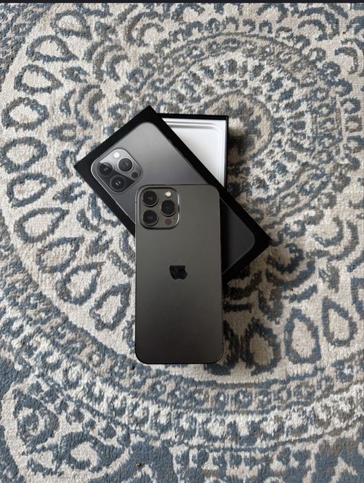 iPhone 13 pro max (black-256gb)