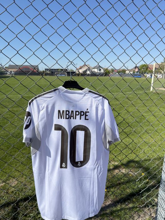 Real Madrid 25/26 jersey
