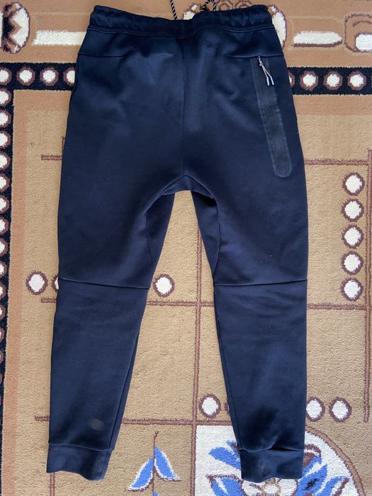 Продам все что на фото одежду