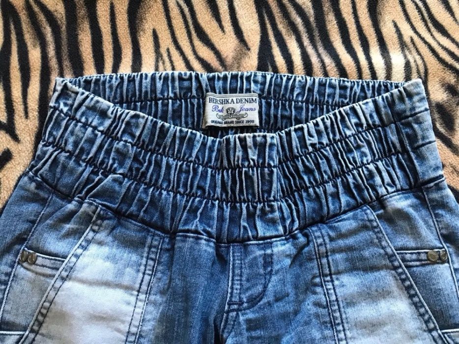 Продам джинсы