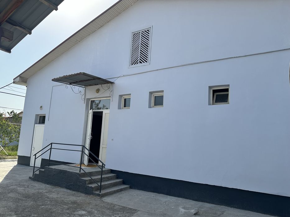 Коттедж сотилади угловой 6 сотих Янги хаёт тумани трассани буйида