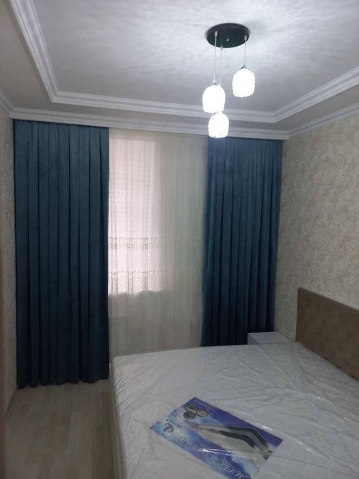 Яшнабад 2комнатная квартира продаётся.Golden House!